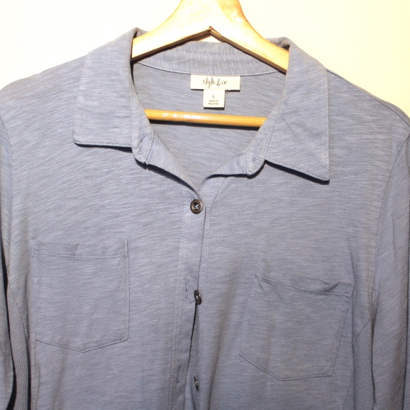 Style & Co Light Blue Button Up, Ribbed side panel - Picture 2 of 8